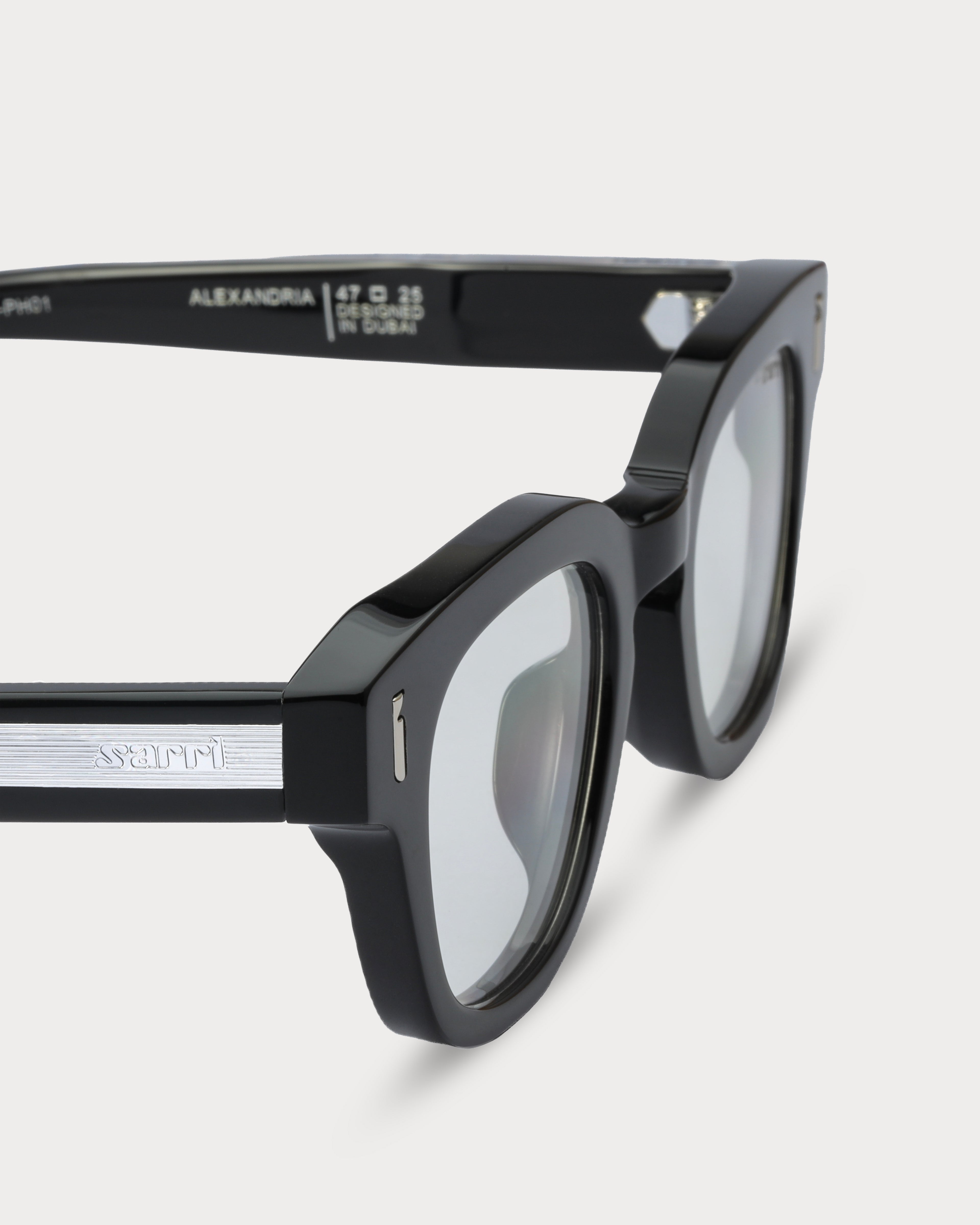 Alexandria Photochromic